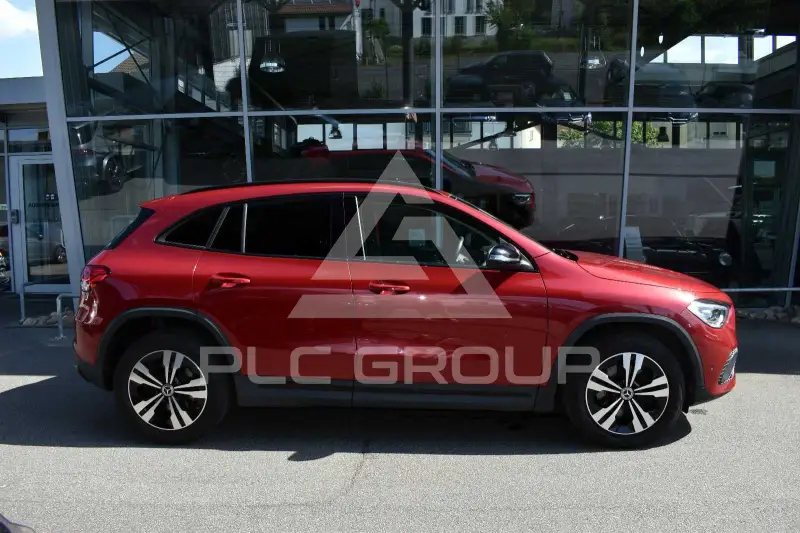 2020 Mercedes Benz GLA 220