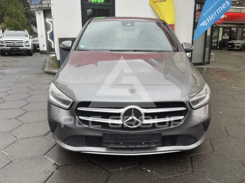 2020 Mercedes Benz B 180