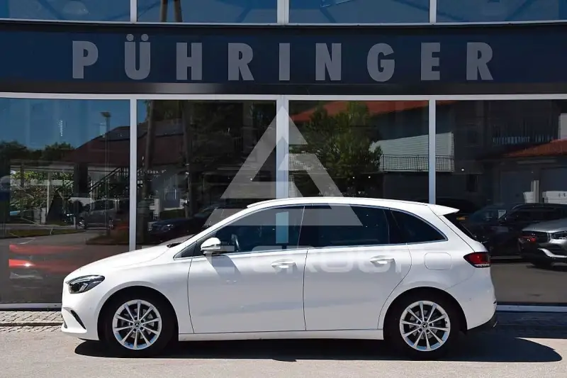 2020 Mercedes Benz B 180