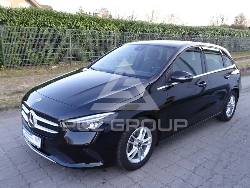 2020 Mercedes Benz B 180