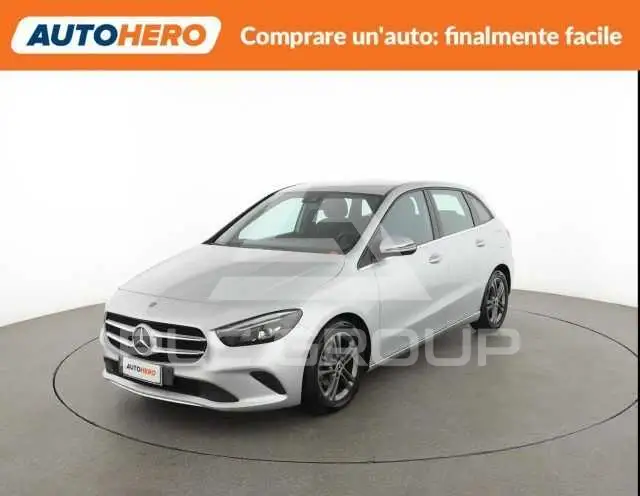 2020 Mercedes Benz B 180