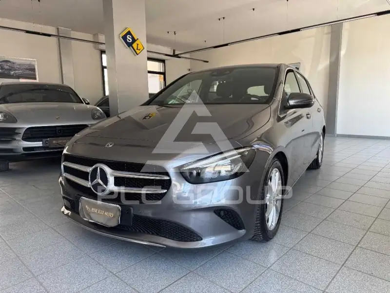2020 Mercedes Benz B 180