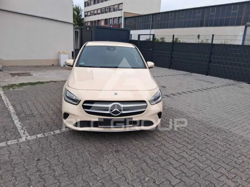 2020 Mercedes Benz B 180