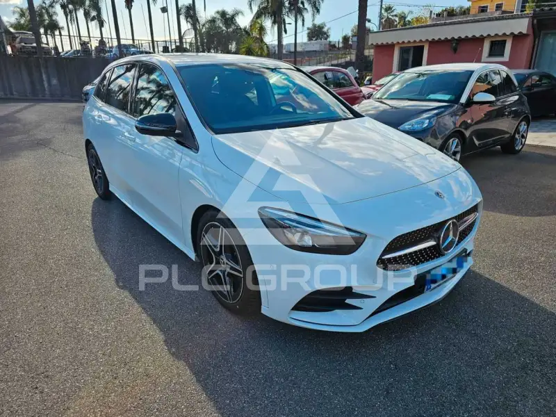 2020 Mercedes Benz B 180