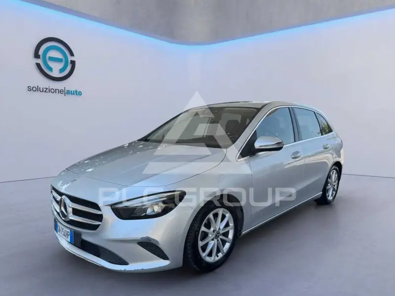 2020 Mercedes Benz B 180