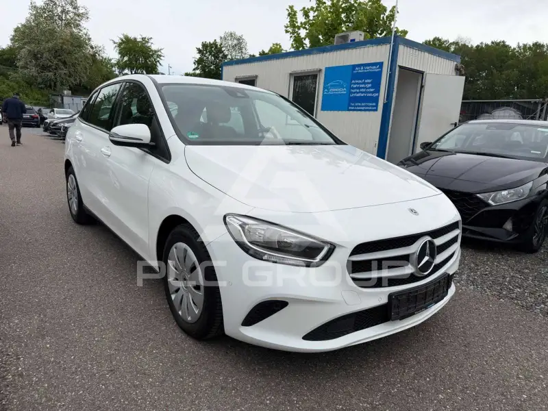 2020 Mercedes Benz B 180