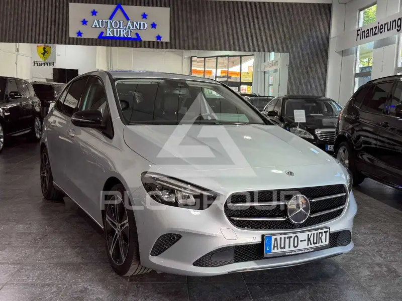 2020 Mercedes Benz B 220