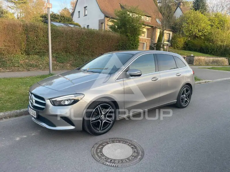 2020 Mercedes Benz B 220