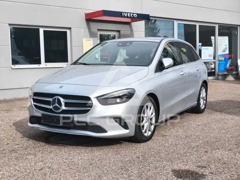 2020 Mercedes Benz B 220
