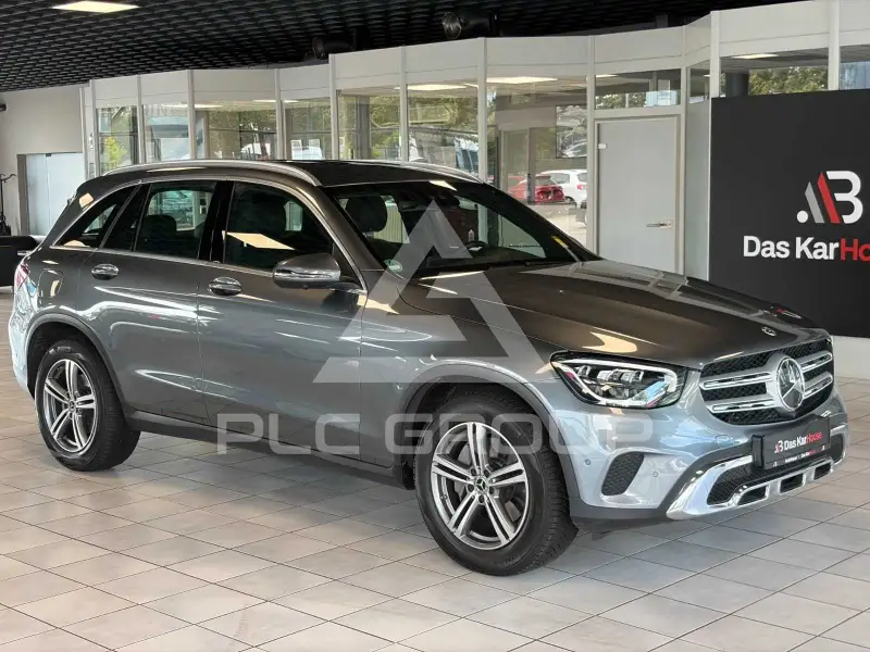 2020 Mercedes Benz GLC 220