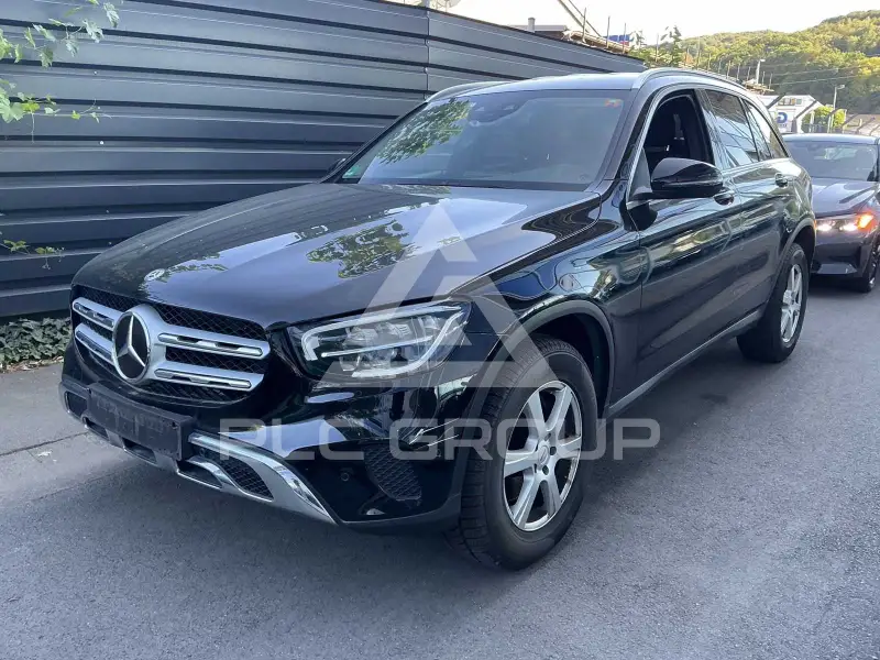 2020 Mercedes Benz GLC 220