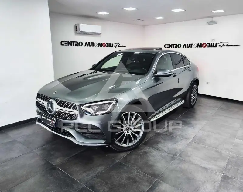 2020 Mercedes Benz GLC 220