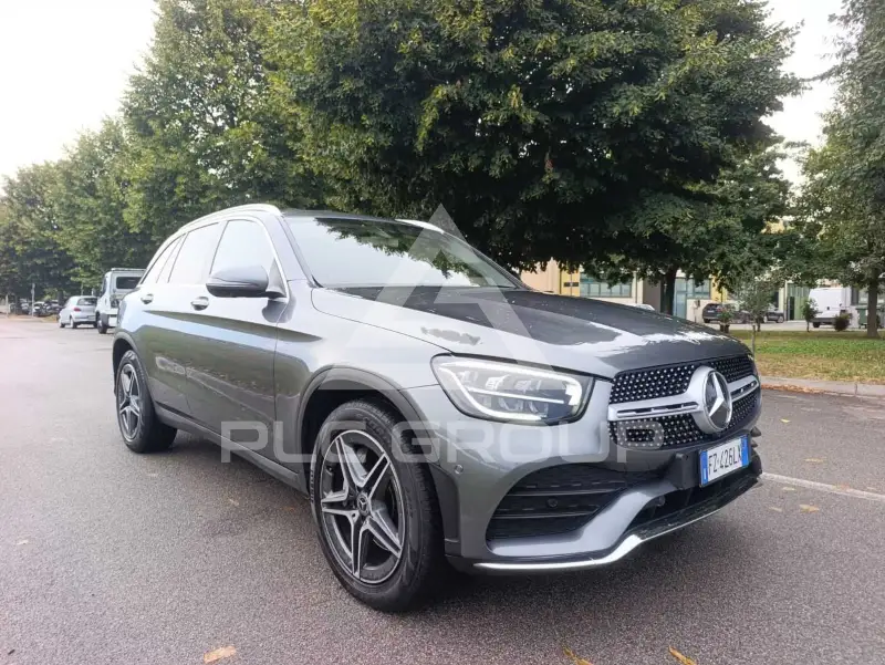 2020 Mercedes Benz GLC 220
