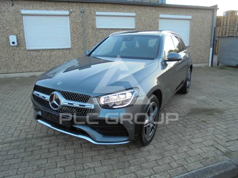 2020 Mercedes Benz GLC 220