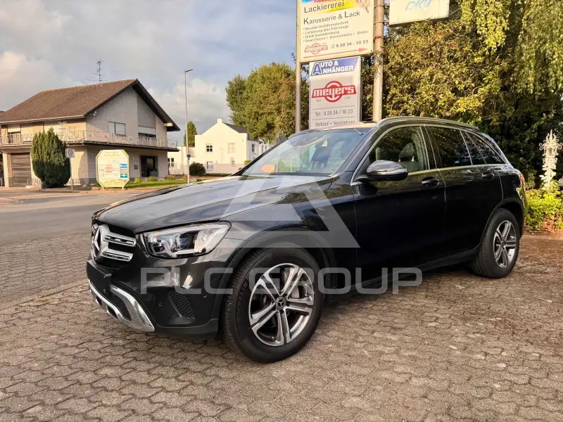 2020 Mercedes Benz GLC 220