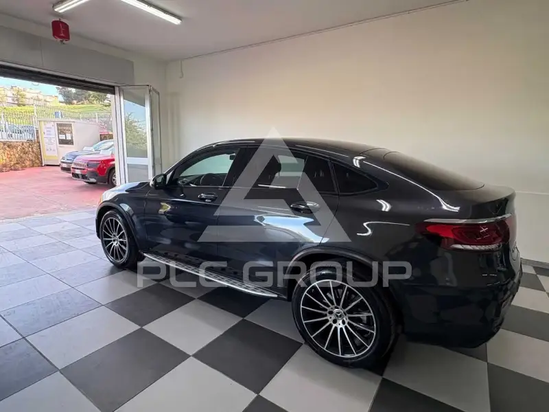 2020 Mercedes Benz GLC 220