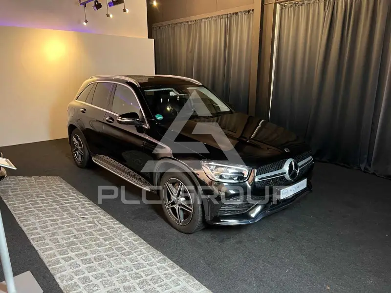 2020 Mercedes Benz GLC 220