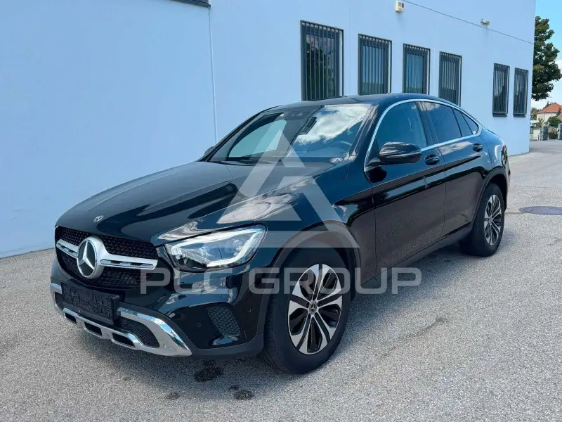 2020 Mercedes Benz GLC 220