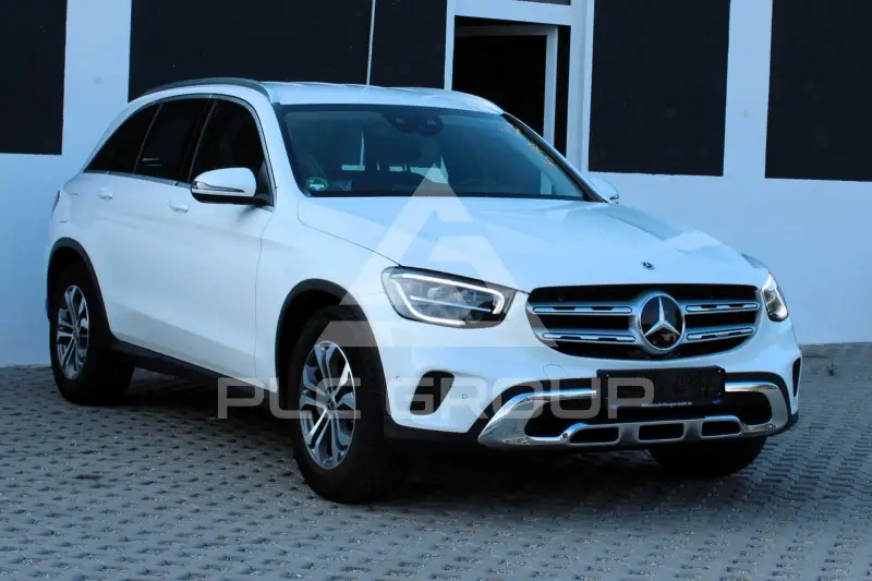 2020 Mercedes Benz GLC 220