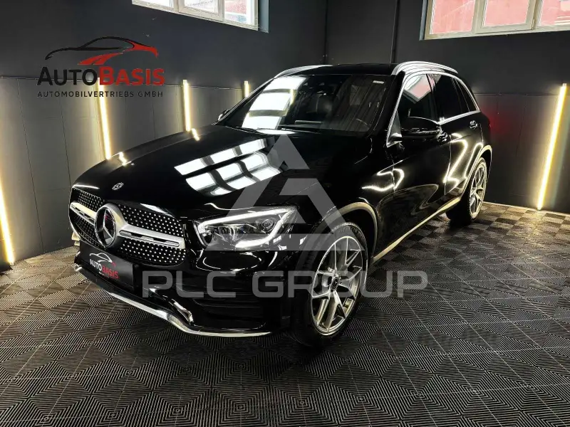 2020 Mercedes Benz GLC 220
