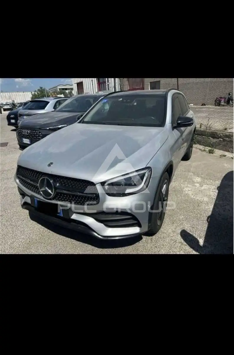 2020 Mercedes Benz GLC 220