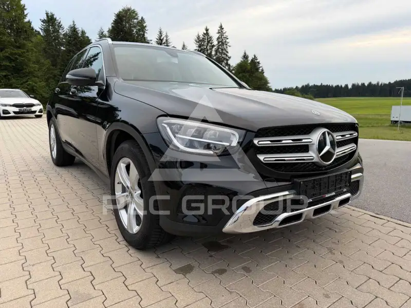 2020 Mercedes Benz GLC 220