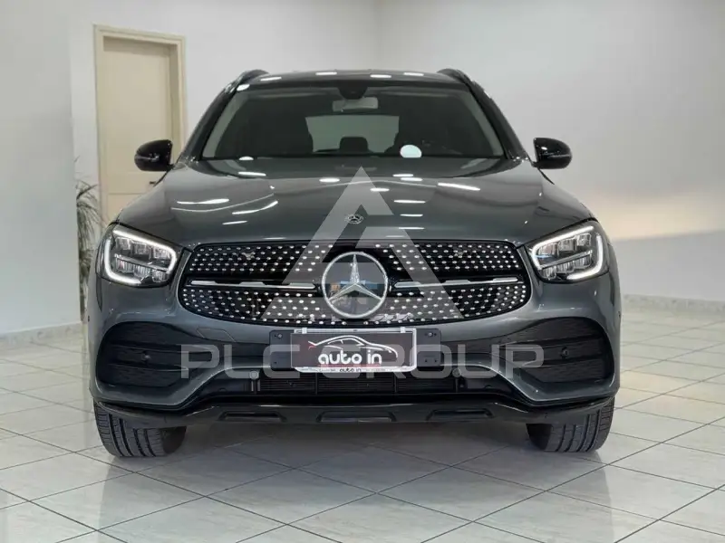 2020 Mercedes Benz GLC 220