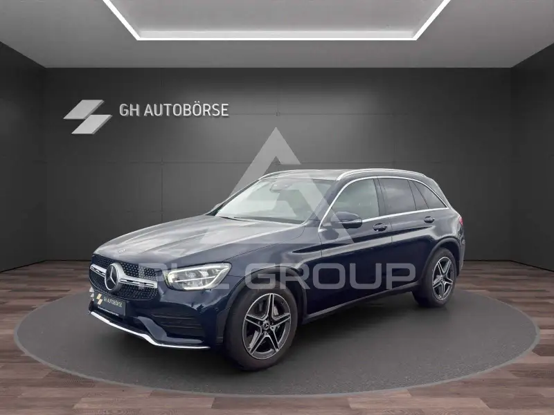 2020 Mercedes Benz GLC 220