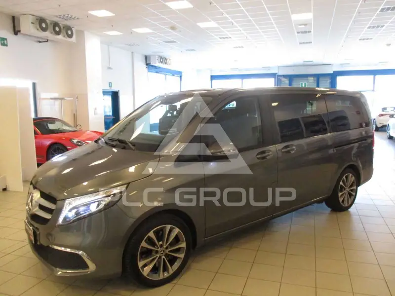 2020 Mercedes Benz V 300