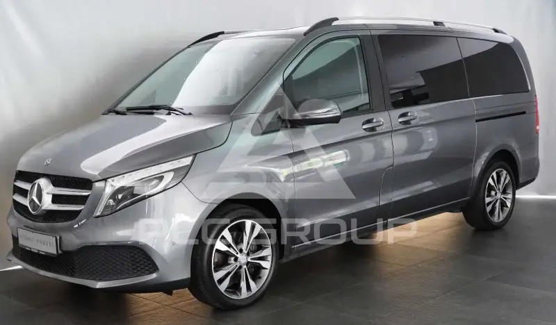 2021 Mercedes Benz V 300