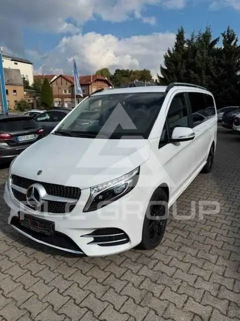 2020 Mercedes Benz V 300