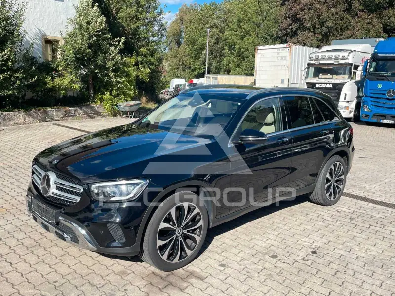 2020 Mercedes Benz GLC 400