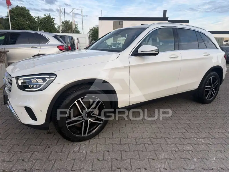 2020 Mercedes Benz GLC 400