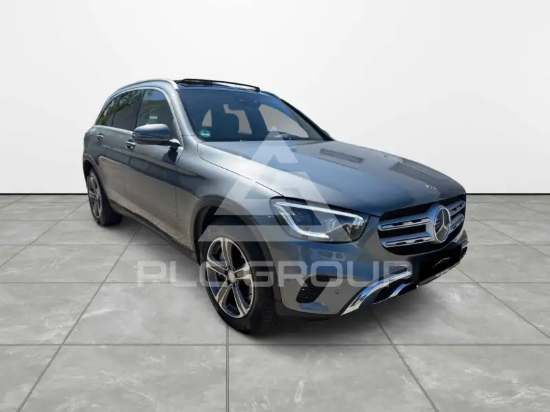 2020 Mercedes Benz GLC 400