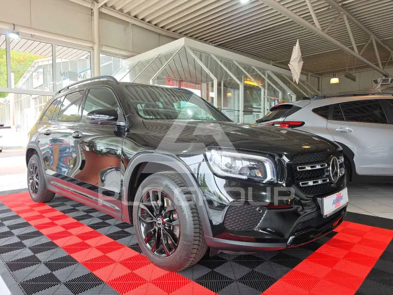 2020 Mercedes Benz GLB 220
