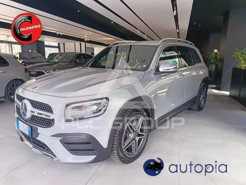 2020 Mercedes Benz GLB 220