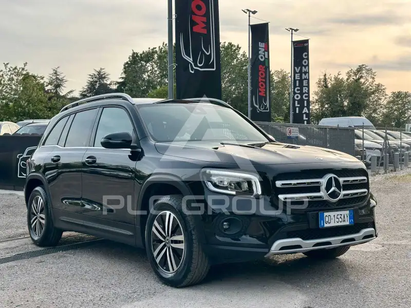 2020 Mercedes Benz GLB 220
