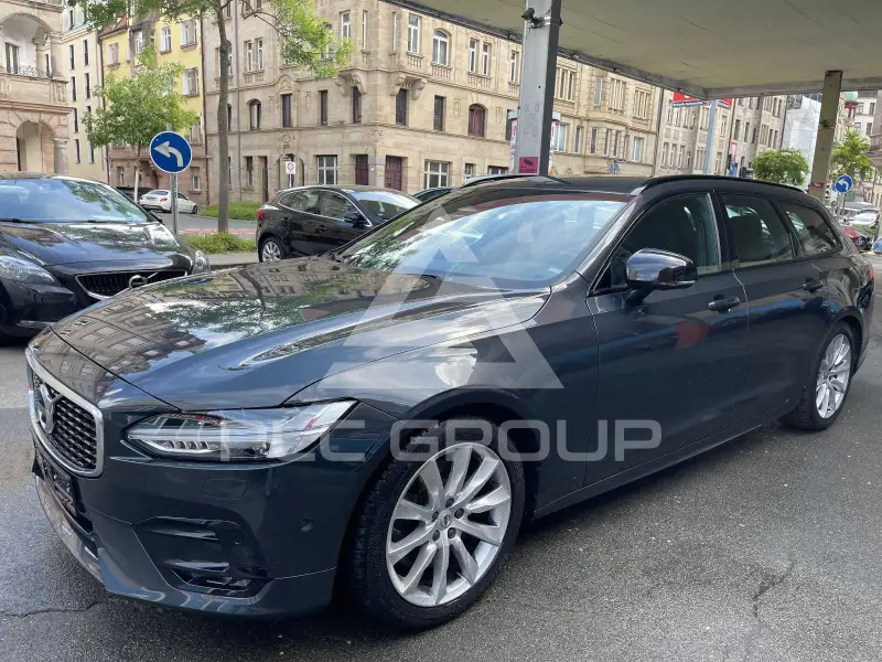 2020 Volvo V90