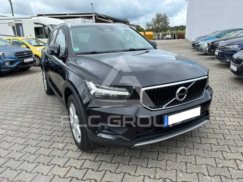 2020 Volvo XC40