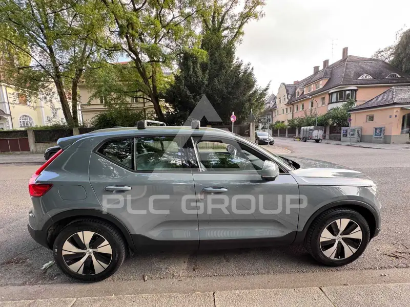 2020 Volvo XC40