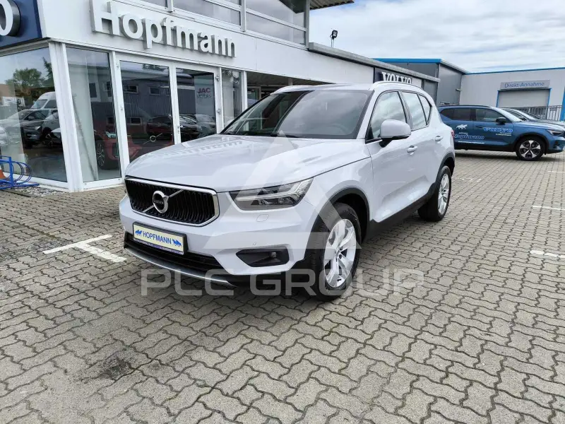2020 Volvo XC40
