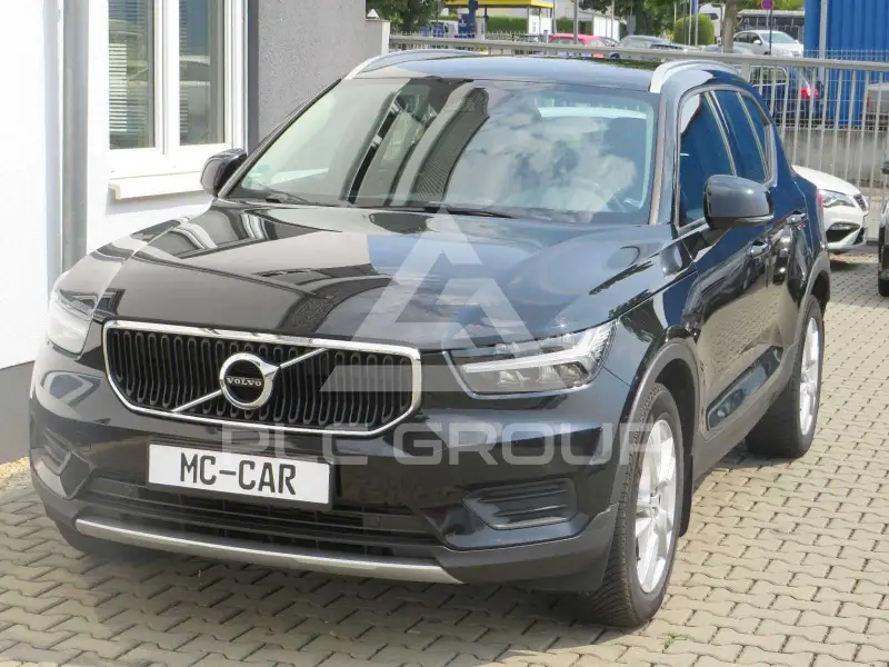 2020 Volvo XC40