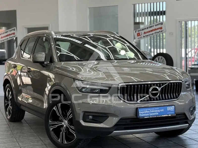 2020 Volvo XC40