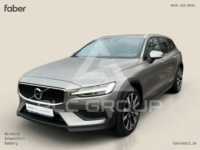 2020 Volvo V60