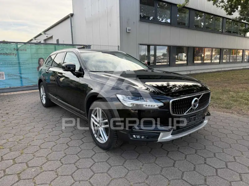 2020 Volvo V90