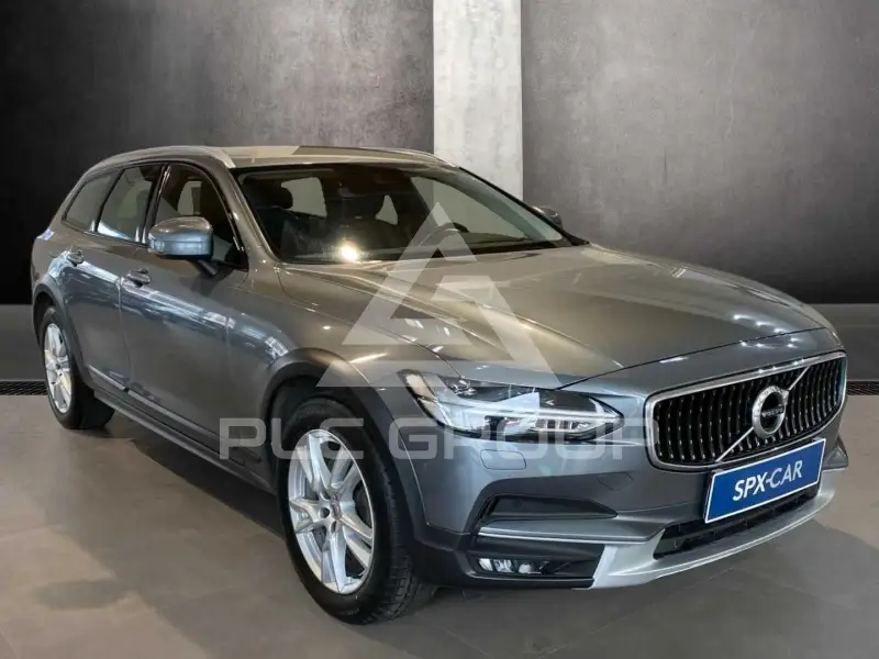 2020 Volvo V90