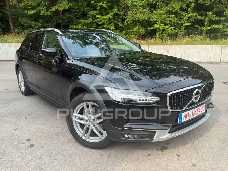 2020 Volvo V90
