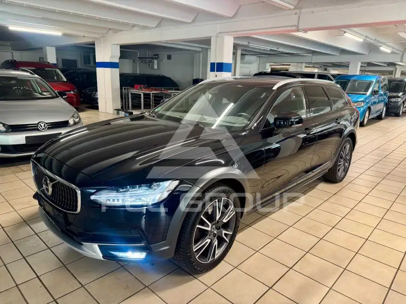2020 Volvo V90