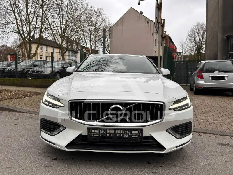 2020 Volvo V60