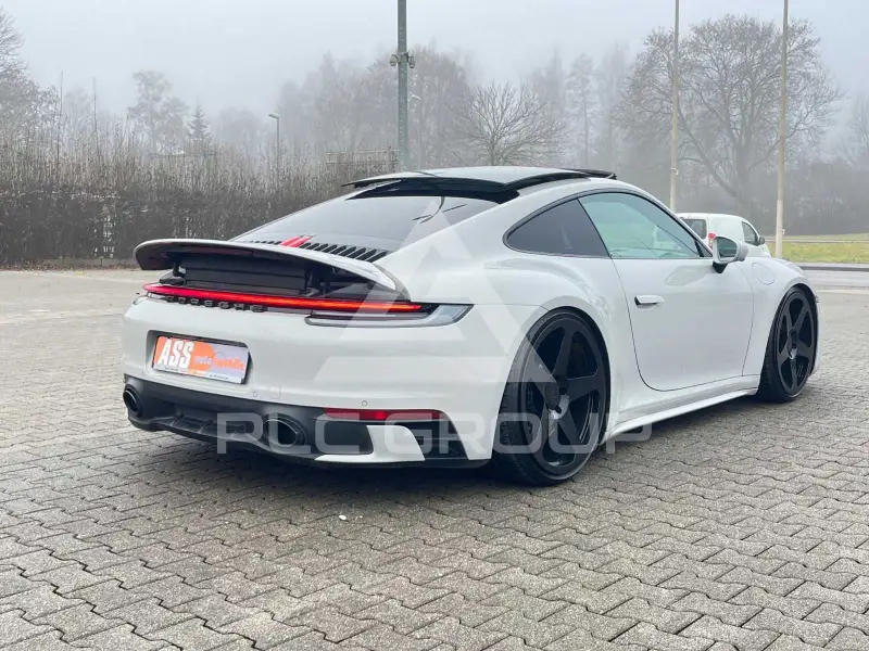 2020 Porsche 911